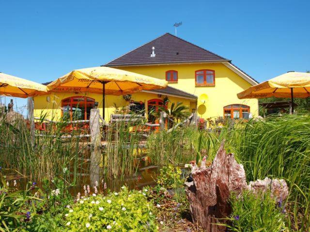 Landhotel Zum Honigdieb Ribnitz-Damgarten Ngoại thất bức ảnh